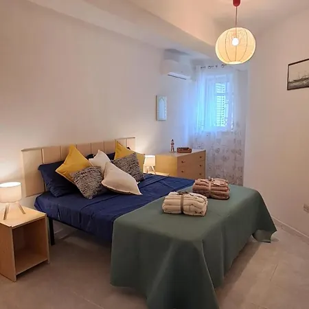 Casa Blu Mare Privat 9 Person Apartment San Nicola Arcella