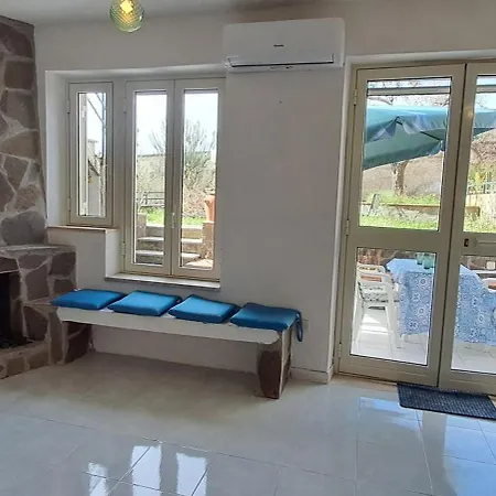 Casa Blu Mare Privat 9 Person Apartment