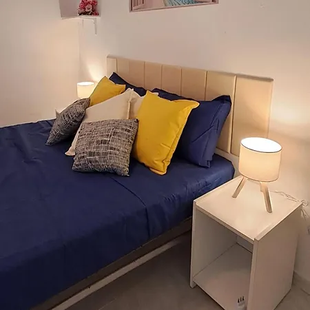 Casa Blu Mare Privat 9 Person Apartment *